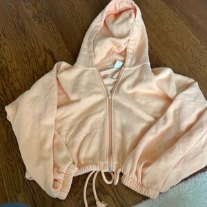 H&M cropped full zip sweatshirt. Size women’s small light orange